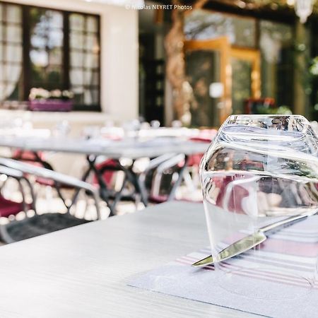 Hotel Le Central Boussac  Eksteriør bilde