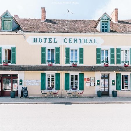 Hotel Le Central Boussac  Eksteriør bilde
