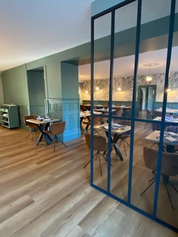 Hotel Le Central Boussac  Eksteriør bilde