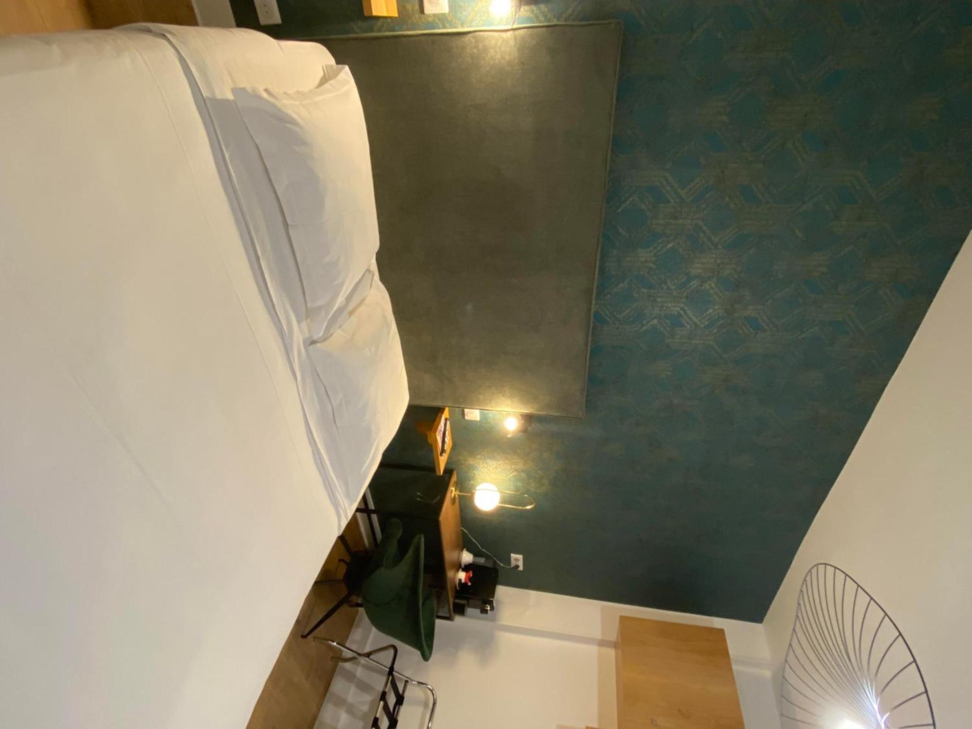 Hotel Le Central Boussac  Eksteriør bilde