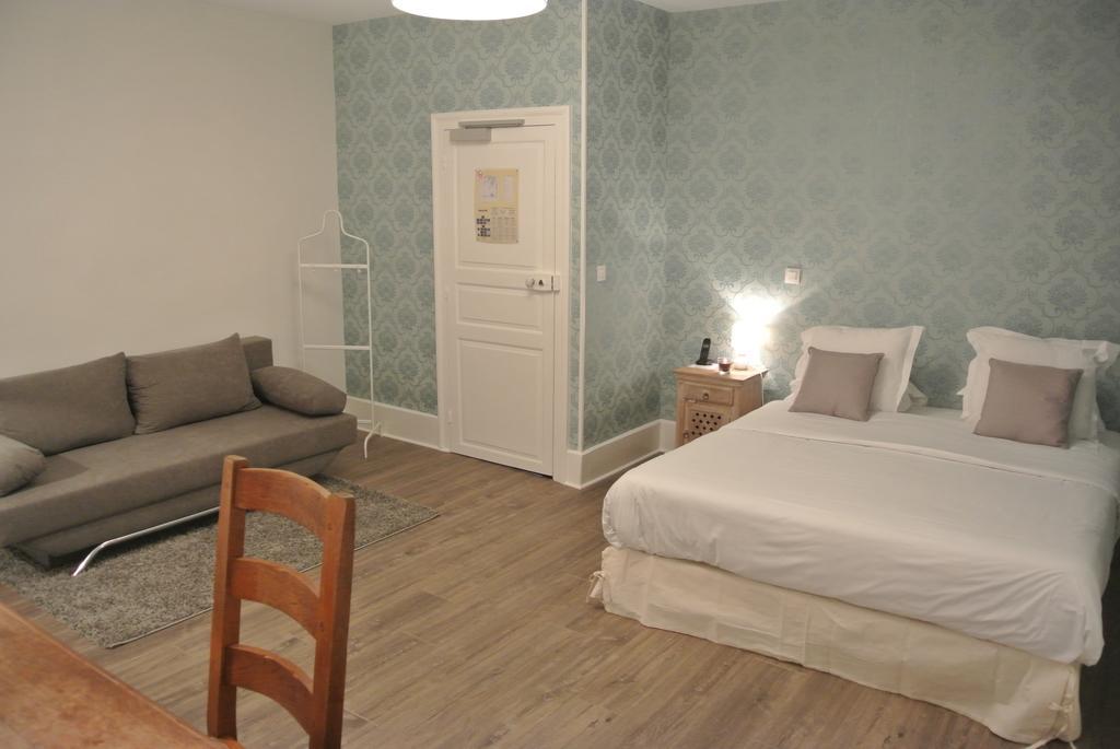 Hotel Le Central Boussac  Rom bilde